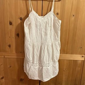Loose white cotton dress